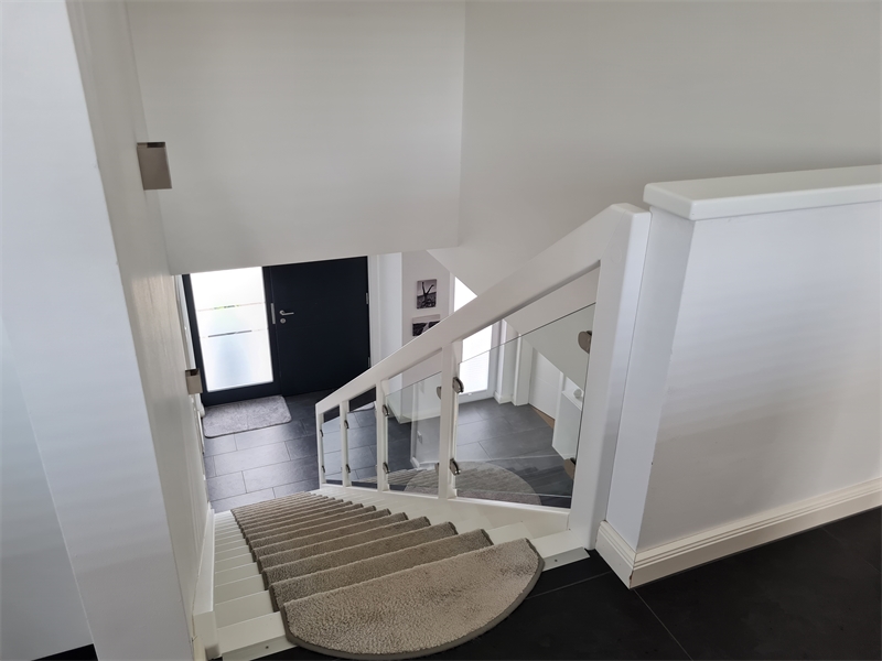 Blick Eingangst�r Einfamilienhaus Rieste