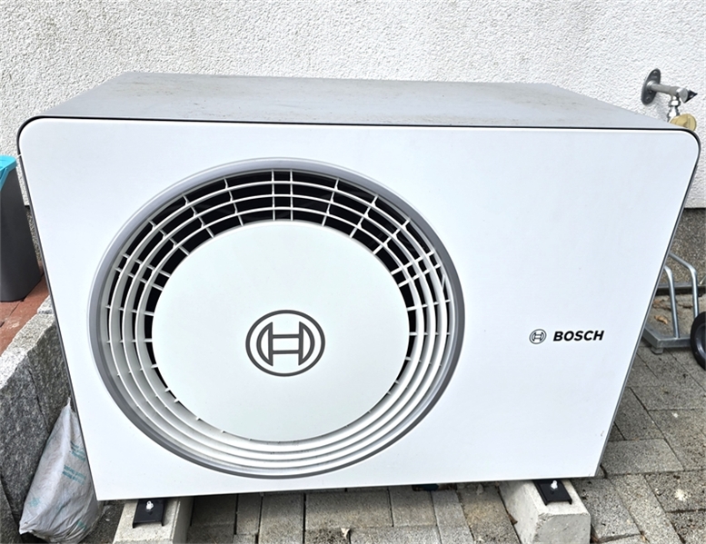 Luft-W�rmepumpe aus 2024 Einfamilienhaus Osnabr�ck