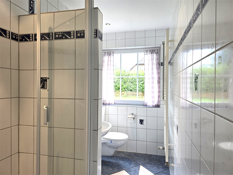 G�ste-WC mit Dusche Einfamilienhaus Westerkappeln