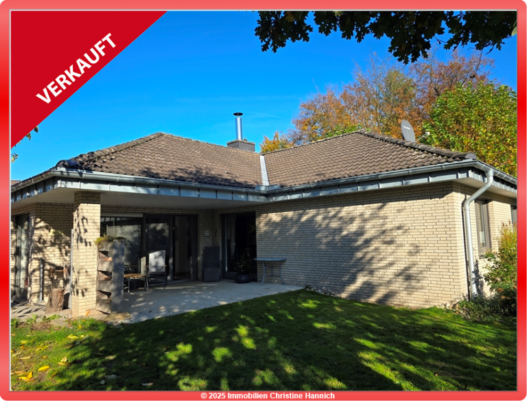 Bungalow Gartenansicht Bad Iburg - Bad Iburg Einfamilienhaus +++Verkauft! Alles auf einer Ebene - Bungalow auf sch�nem Eigentumsgrundst�ck+++