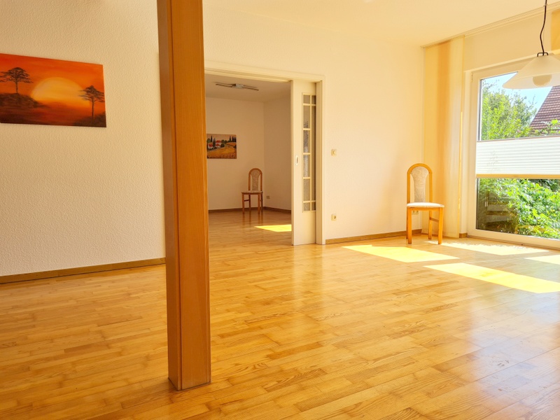 Blick in den Essbereich (Wohnh Einfamilienhaus Preu�isch Oldendorf