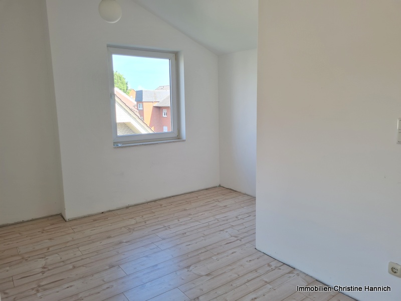 Schlafzimmer 3 DG Doppelhaush�lfte Lotte