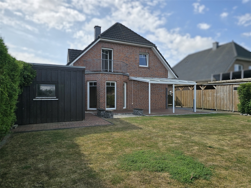 Blick aus dem Garten zum Haus Einfamilienhaus Westerkappeln