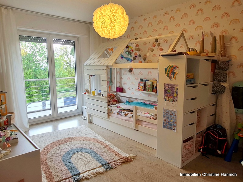 Eines der Kinderzimmer Reihenendhaus Ibbenb�ren