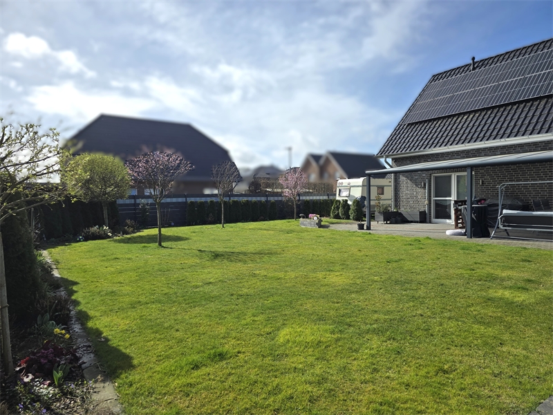 Blick in den Garten Einfamilienhaus Rieste