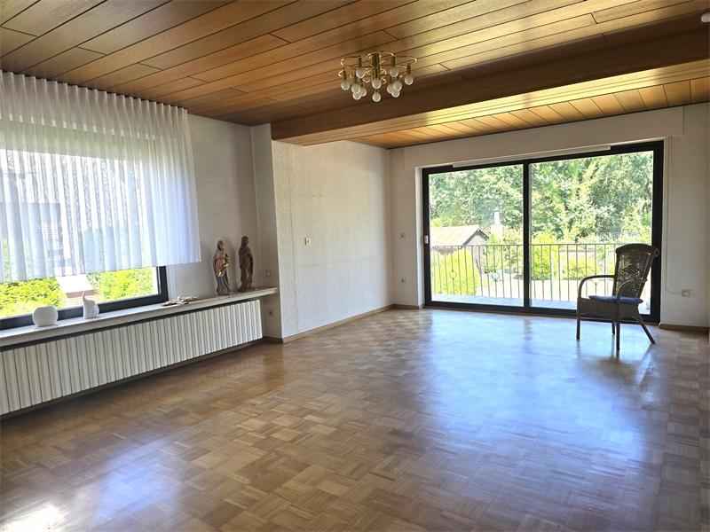EG - Wohnzimmer mit Zugang zum Einfamilienhaus Lotte