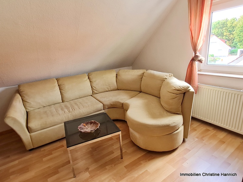 Eines der Zimmer im DG Einfamilienhaus Osnabr�ck