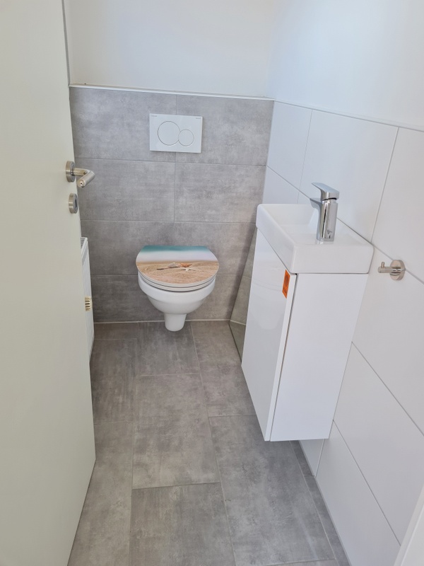 G�ste WC Einfamilienhaus Steinfeld