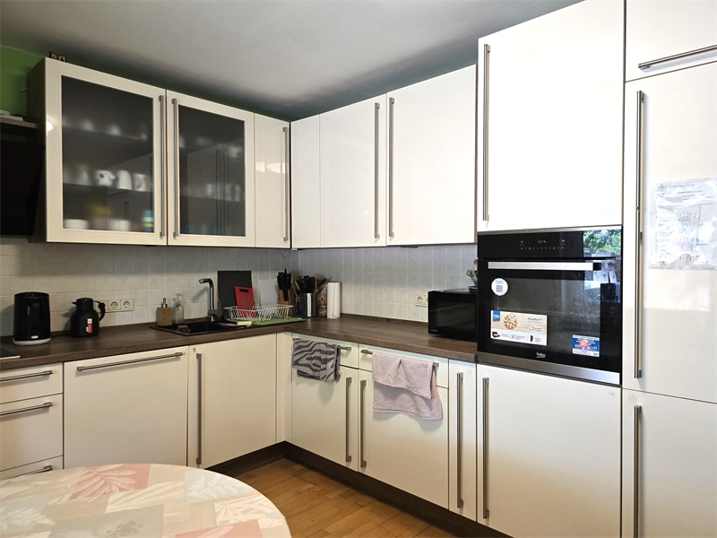 EG - K�che mit EBK Mehrfamilienhaus Osnabr�ck