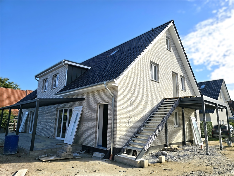 2 Doppelhaush�lften mit 4 Wohn Terrassenwohnung Mettingen