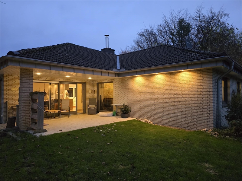 Abendbeleuchtung Einfamilienhaus Bad Iburg